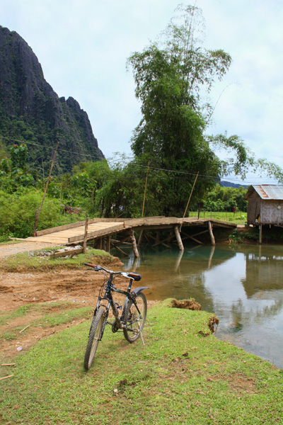 vang vieng bike Cycling in Vang Vieng, Laos