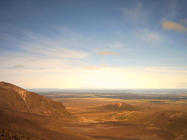 tongariro crossing view view on the Tongariro Crossing, New zealand