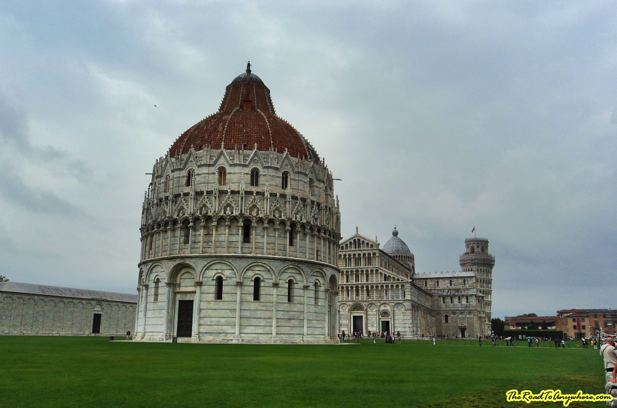 pisa Piazza dei Miracoli Piazza dei Miracoli in Pisa, Italy