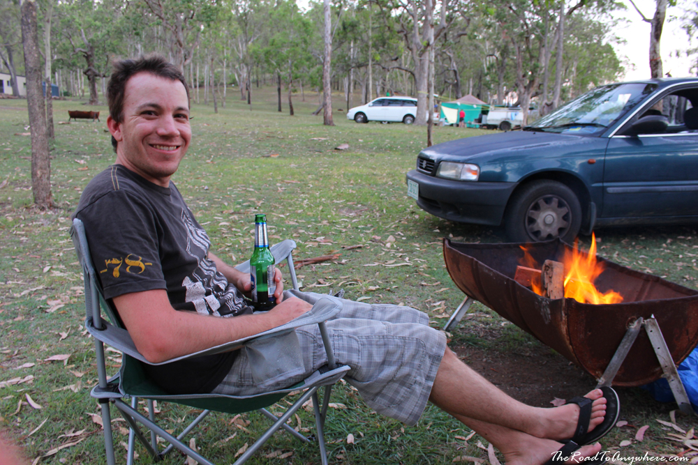 Darlington Park campfire and beer Having a beer by the campfire in Darlington Park, Australia
